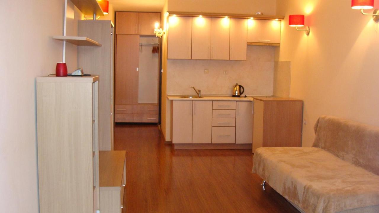 גולדן סנדס Admiral Apartments חדר תמונה