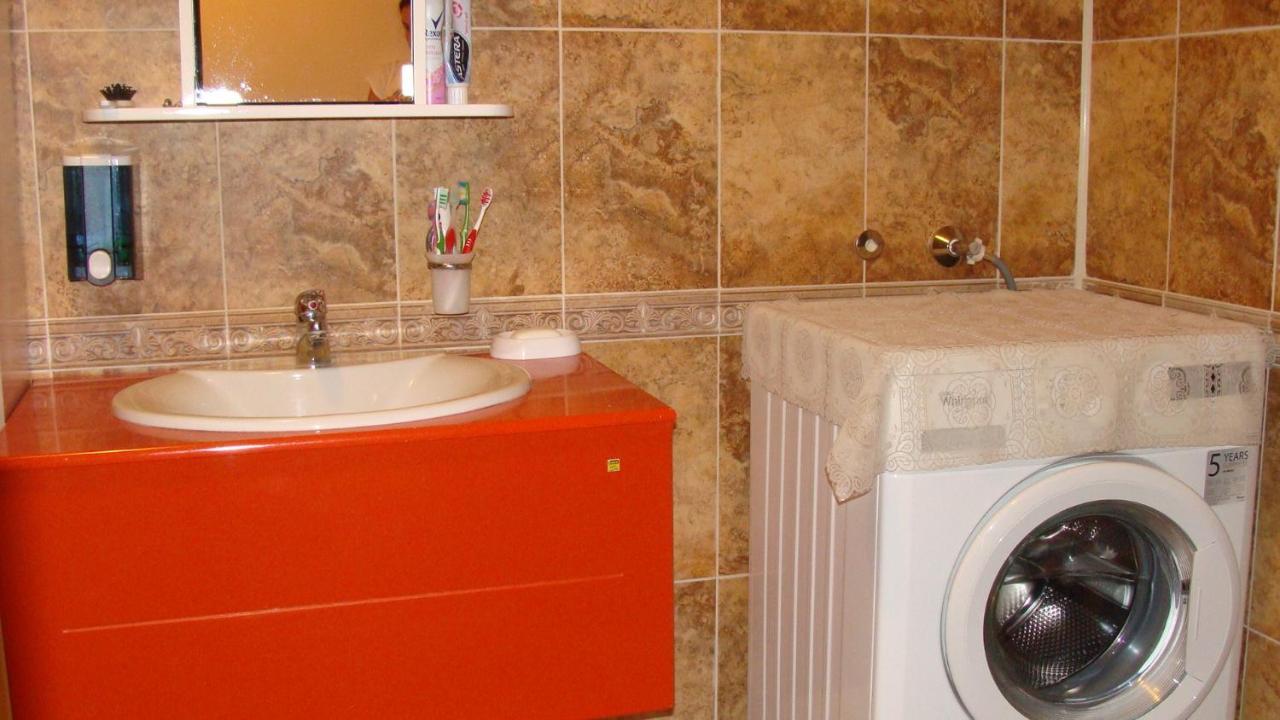 גולדן סנדס Admiral Apartments חדר תמונה